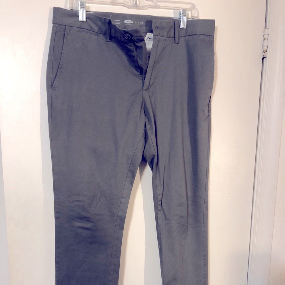 Men’s Old Navy Black Chino.